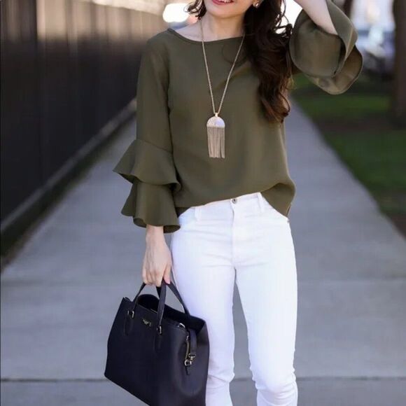 🦋 J.CREW 🦋 Tiered Bell-Sleeve Drapey Crepe Top - [Size 0, Black] - Picture 3 of 14